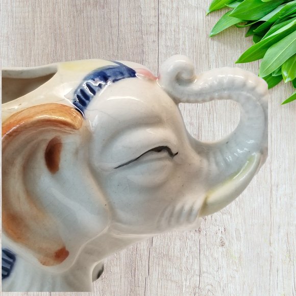Lucky Elephant Small Planter Hand Painted Ceramic Made in Occupied Japan1945 - Picture 11 of 15